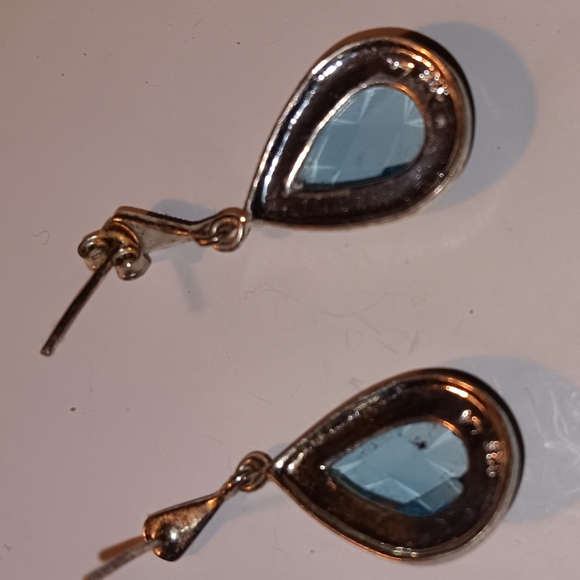 Sterling Silver Luxury Earrings Stamped 'LA' Poshmark Seller Statistics - Picture 8 of 12